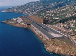 Location de véhicule l'aéroport de Madère